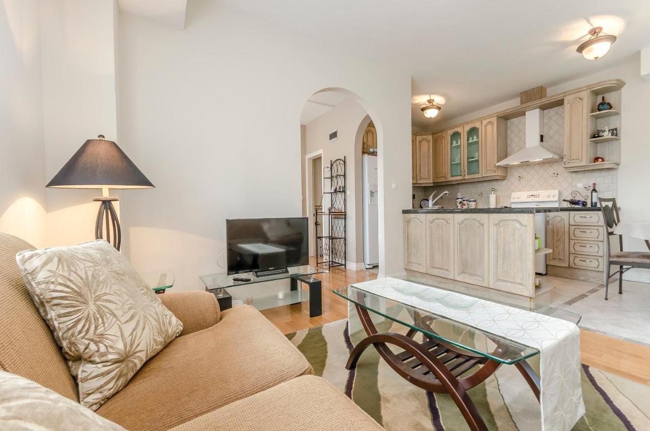 Apartment Canada Dream Vacation Srima Zewnętrze zdjęcie