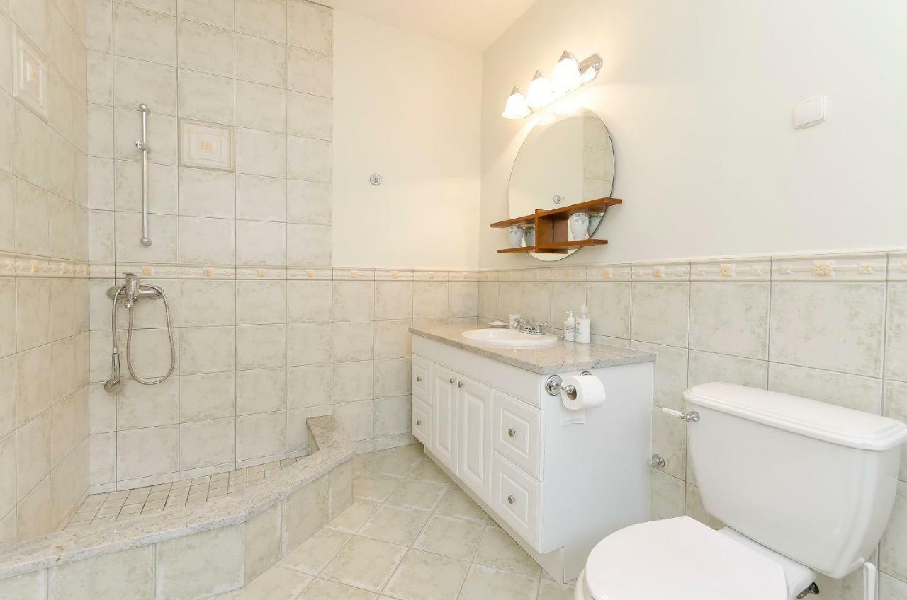 Apartment Canada Dream Vacation Srima Zewnętrze zdjęcie