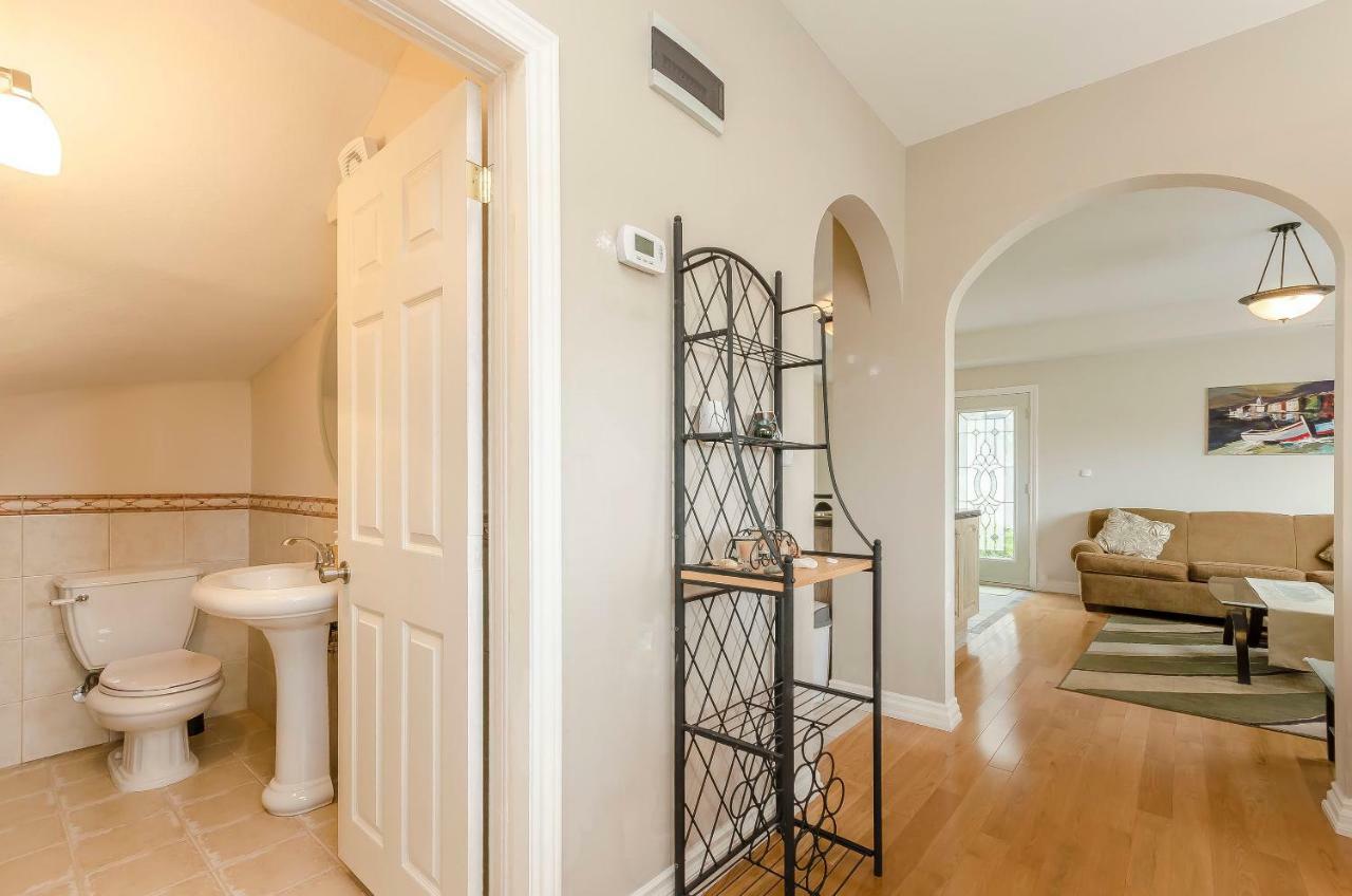 Apartment Canada Dream Vacation Srima Zewnętrze zdjęcie
