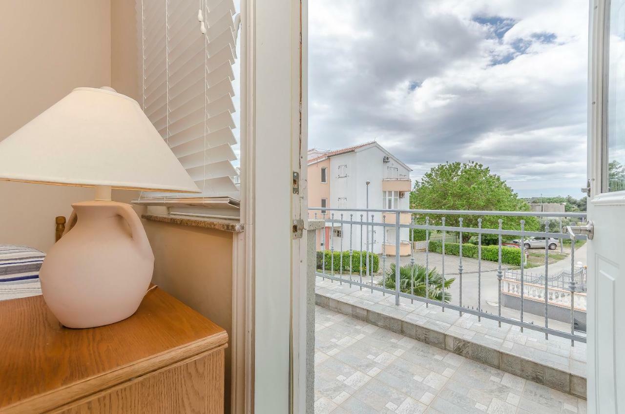 Apartment Canada Dream Vacation Srima Zewnętrze zdjęcie