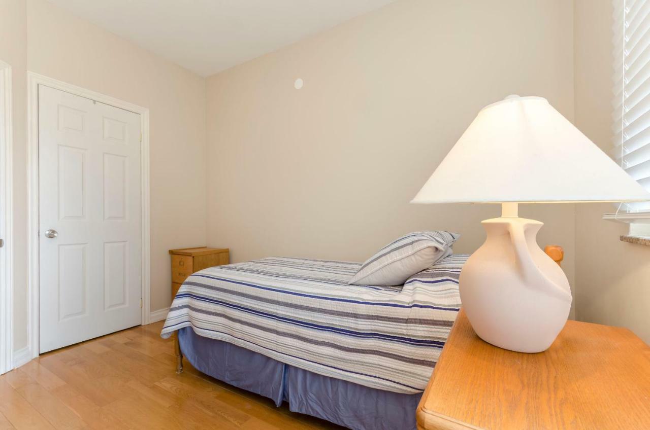 Apartment Canada Dream Vacation Srima Zewnętrze zdjęcie