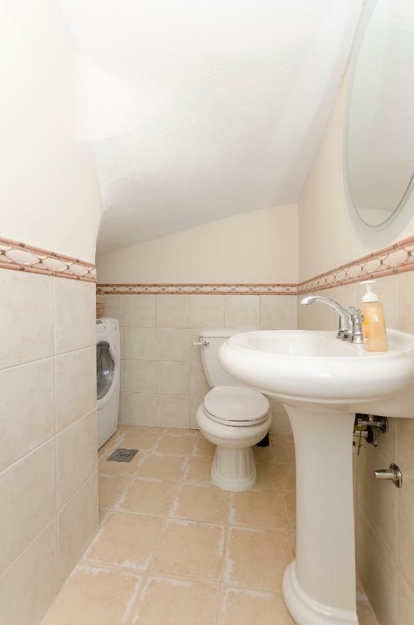 Apartment Canada Dream Vacation Srima Zewnętrze zdjęcie